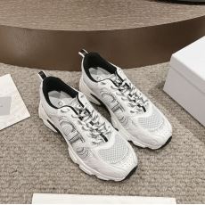 Christian Dior Sneaker